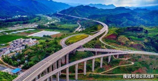 榆中2021年修建的公路榆中县在2021年修建了多条公路，包括但不限于